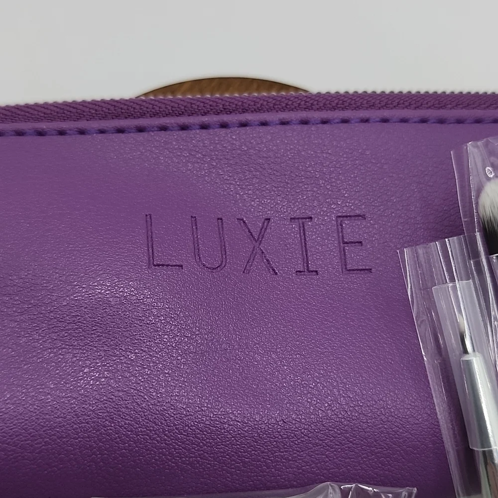 LUXIE FLORALS BRUSH SET - 5 Piece Set